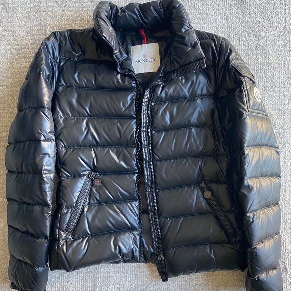 Moncler Bady Slim Short Down Jacket - Picture 2 of 9